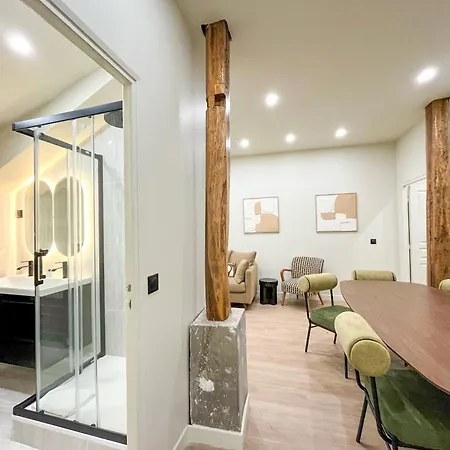 Appartamento Urban Flat 199 - Beautiful 5 Bedrooms In The Center Parigi