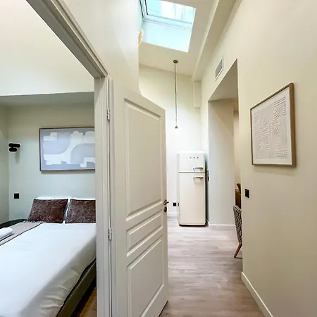 Apartment Urban Flat 199 - Beautiful 5 Bedrooms In The Center