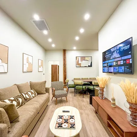 Urban Flat 199 - Beautiful 5 Bedrooms In The Center Apartment